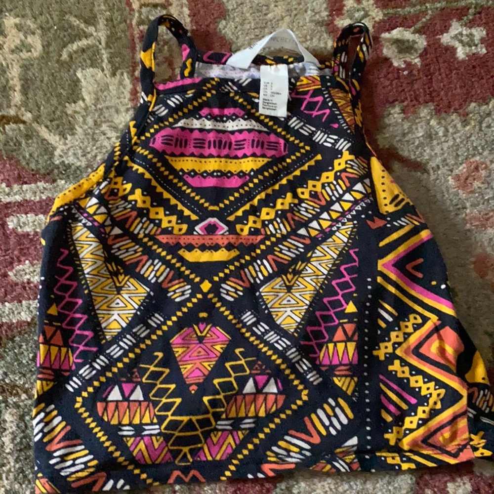 Crop top